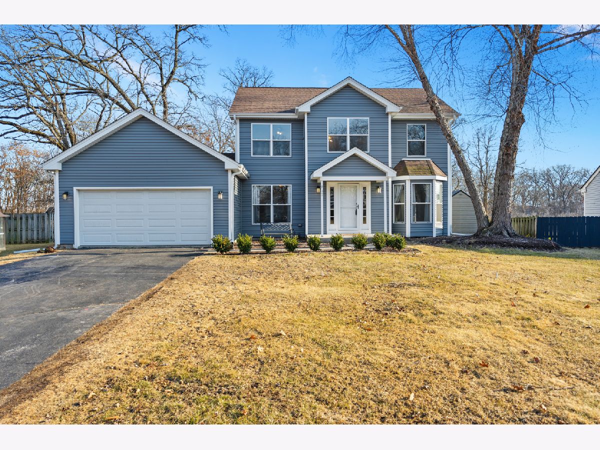 Homes & Townhomes Sold Fox River Shores Island Lake Illinois, 735 Dartmouth