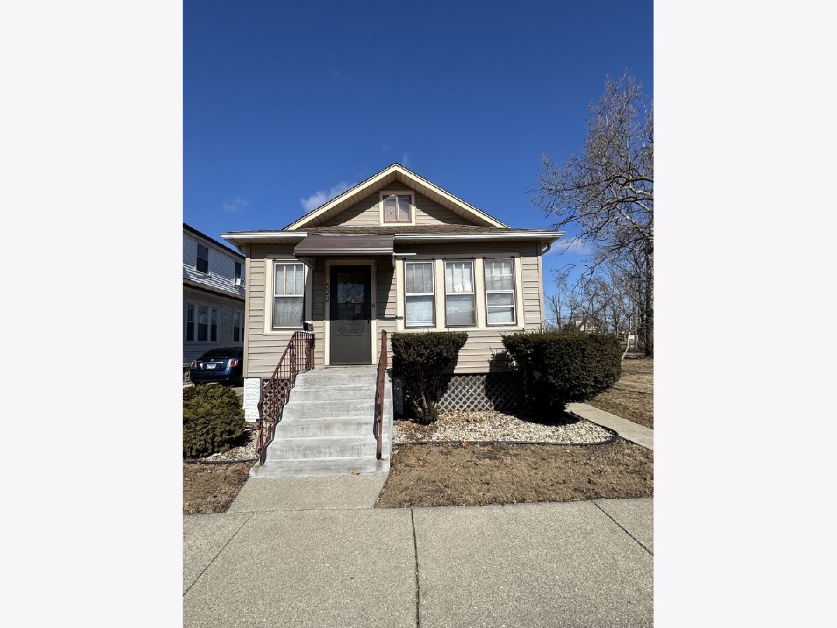  Sold Phoenix Illinois, 522 Frances