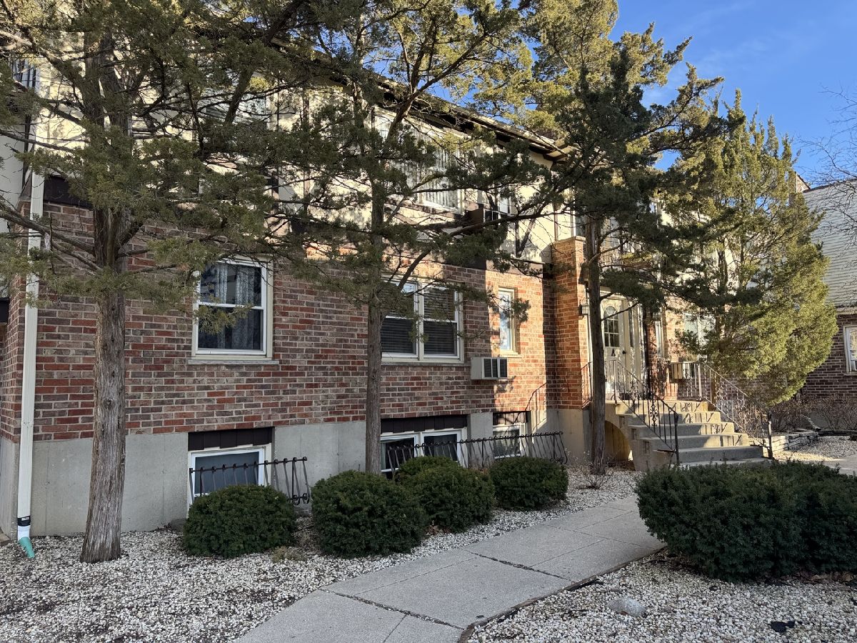  Rented West Dundee Illinois, 844 Village Quarter