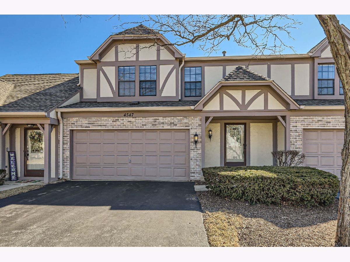 Townhomes Sold Castleford Hoffman Estates Illinois, 4547 Olmstead