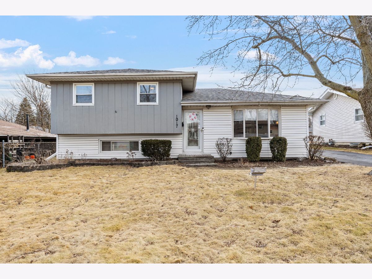 Homes Sold Rosehill Lemont Illinois, 1017 Cherokee