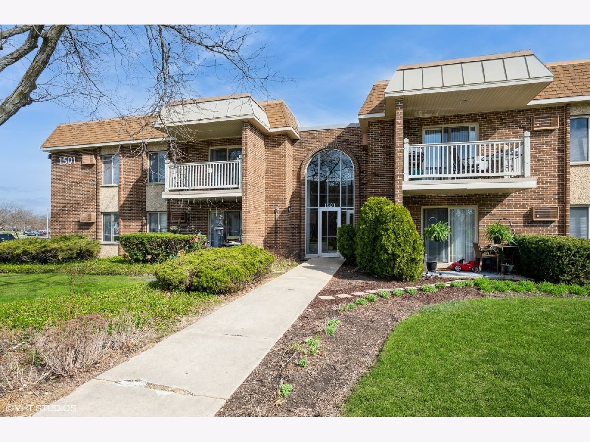Condominiums & Homes Sold Lake Louise Palatine Illinois, 1501 Churchill