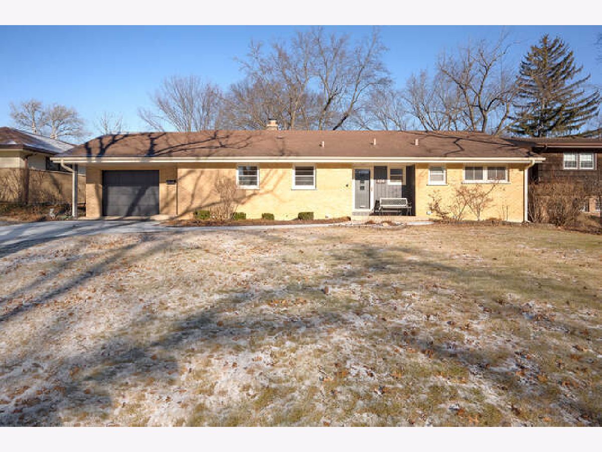  Rented Downers Grove Illinois, 424 Bunning