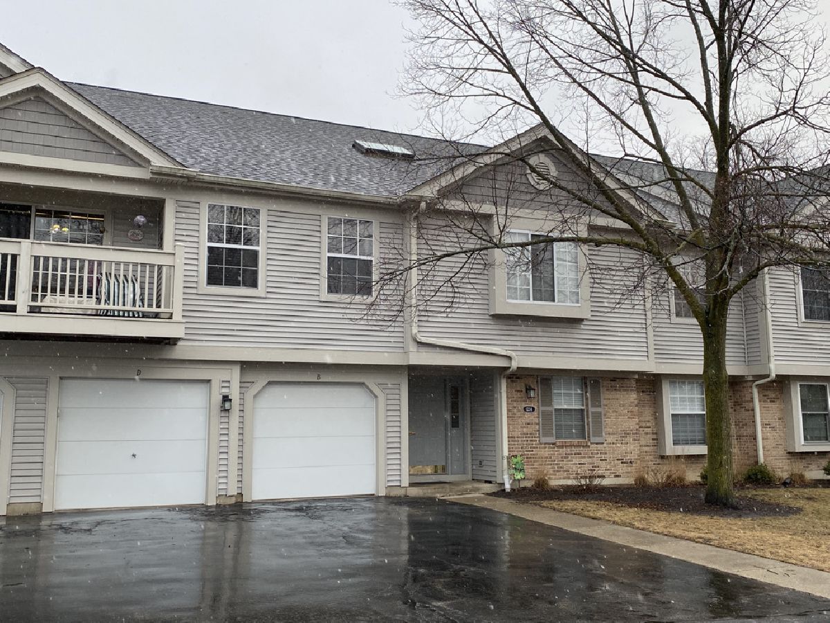 Condos & Townhomes Sold Cambridge Chase Mundelein Illinois, 1234 Ballantrae