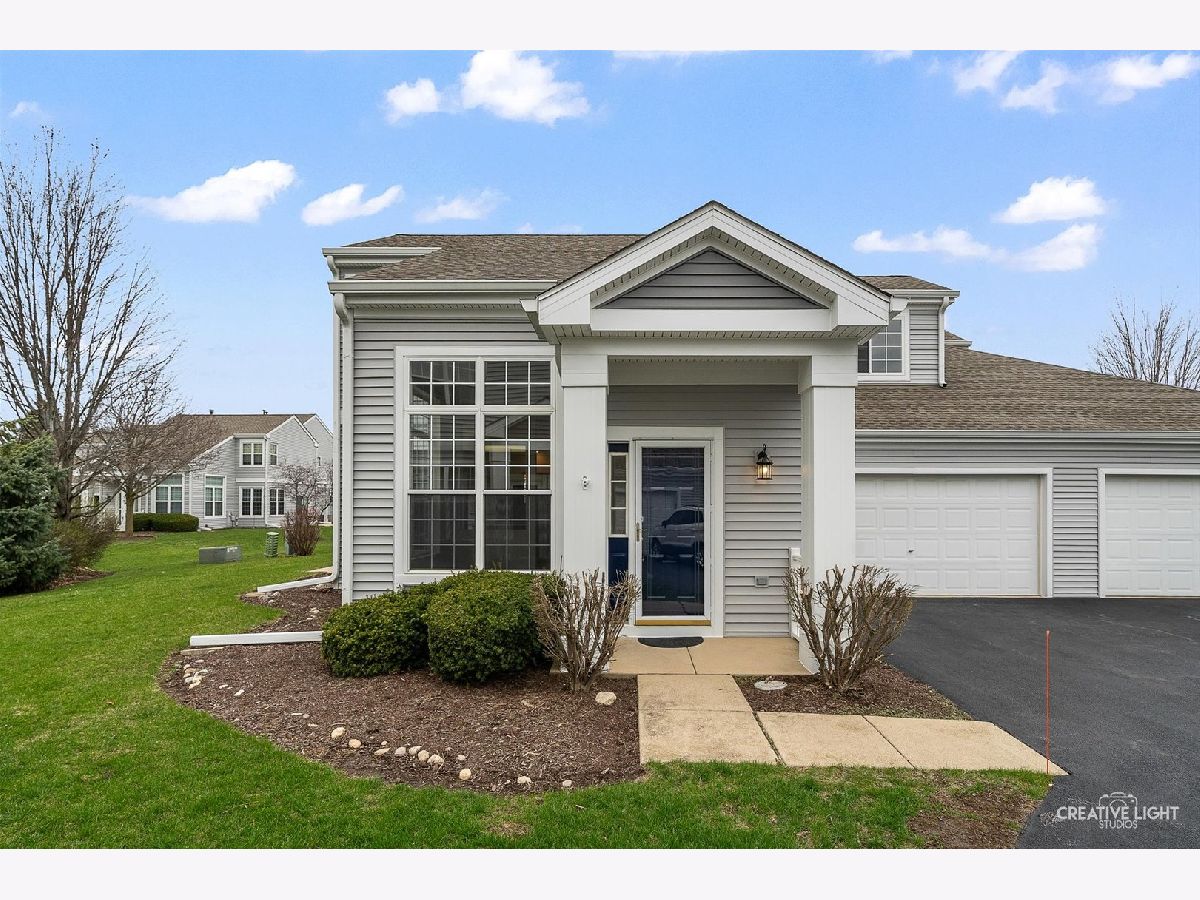 Townhomes & Condos Sold Winding Waters Oswego Illinois, 231 Grays