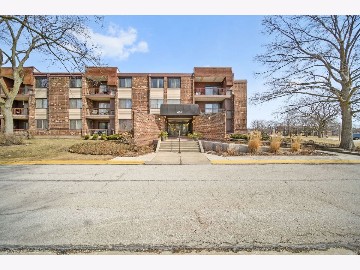 Condominiums & Homes Sold Raintree Glen Ellyn Illinois, 460 Raintree