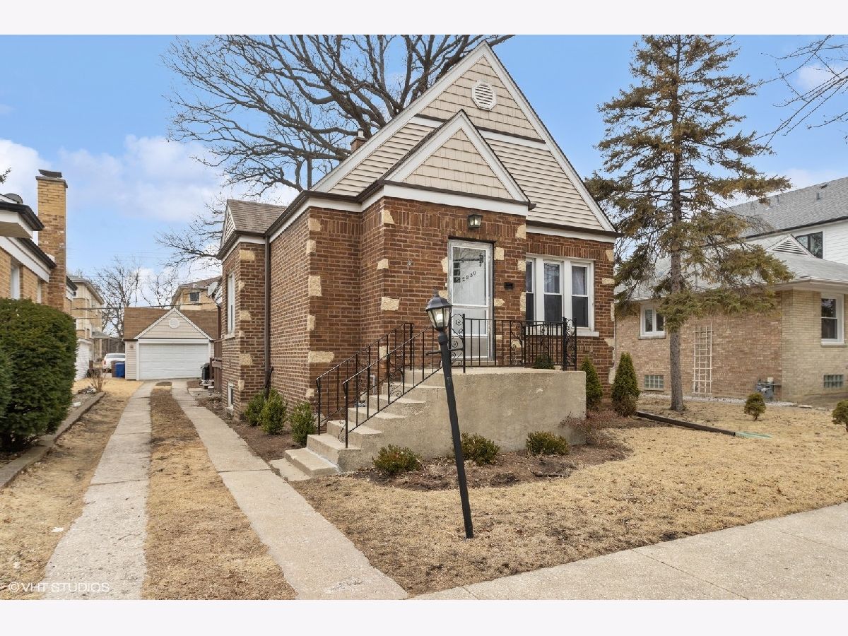  For Sale North Riverside Illinois, 2230 Keystone Avenue