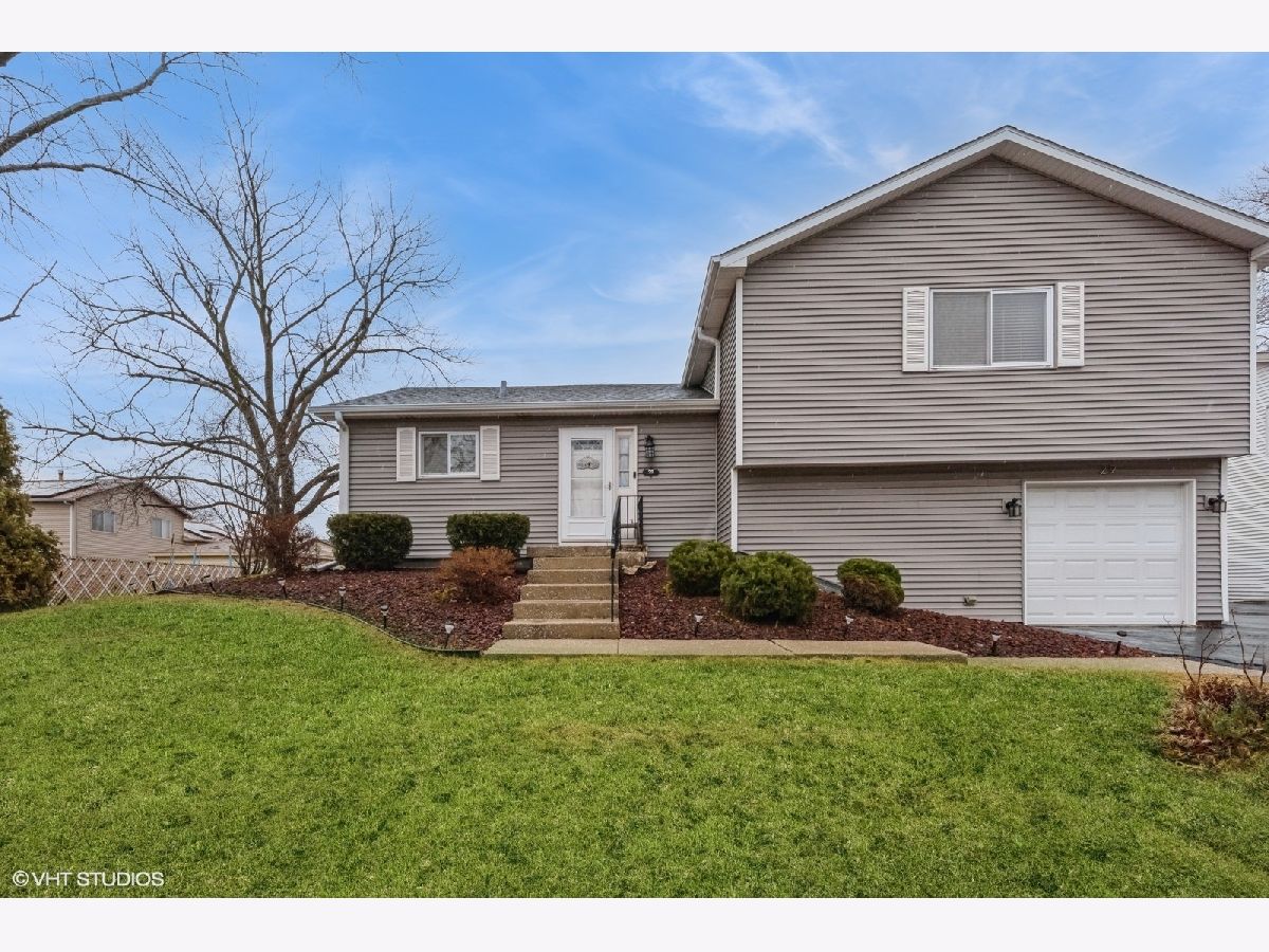 Homes & Condos & Townhomes Sold Woodgate Matteson Illinois, 29 Oakview