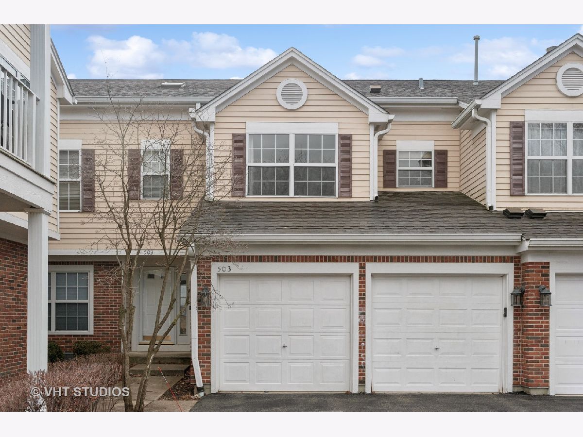Townhomes & Condos Sold Carriages Of Grosse Pointe Vernon Hills Illinois, 503 Grosse Pointe