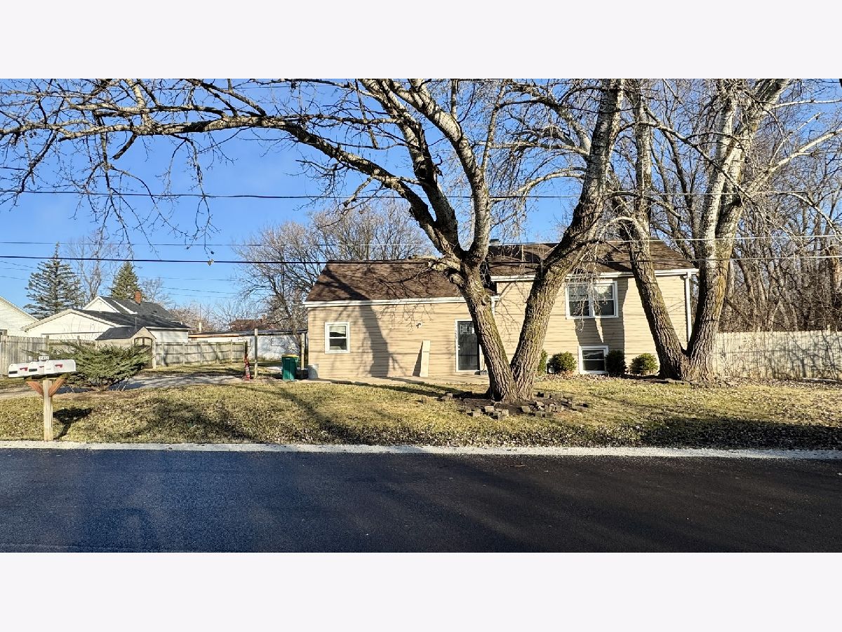  Sold Beach Park Illinois, 11458 Leland