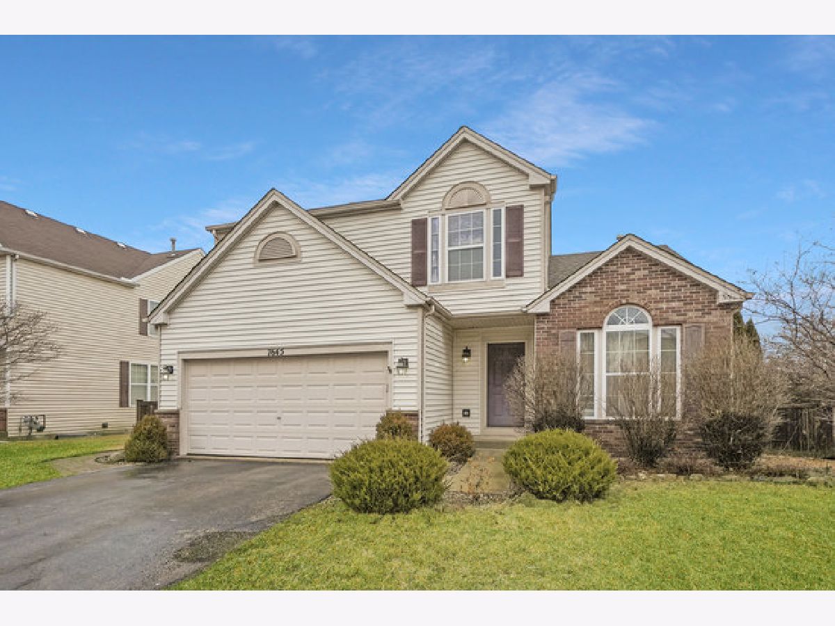 Homes Sold Clublands Plainfield Illinois, 7645 Scarlett Oak