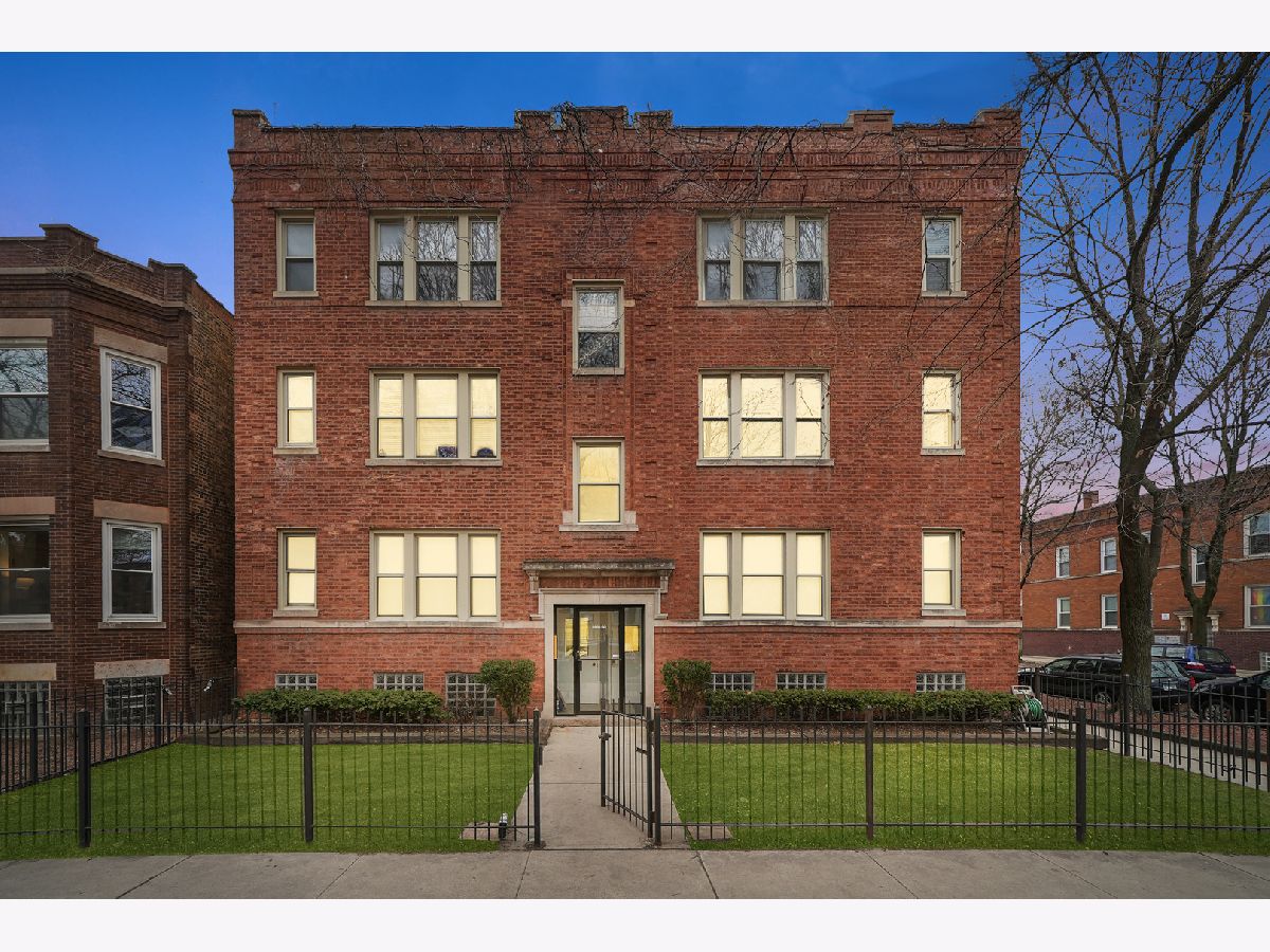 Homes & Condominiums Sold St Bens Chicago Illinois, 2314 Byron
