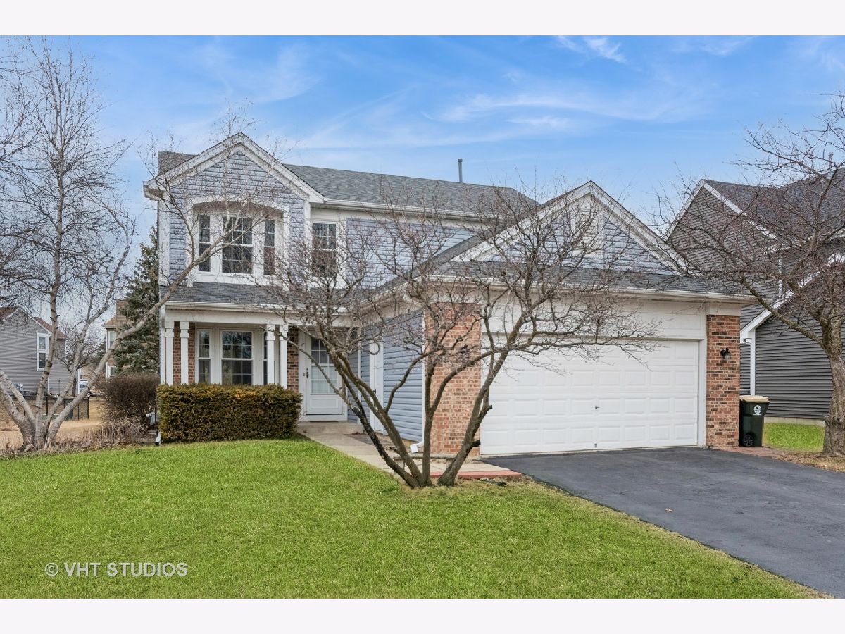 Homes Sold Sugar Ridge South Elgin Illinois, 615 Arlington