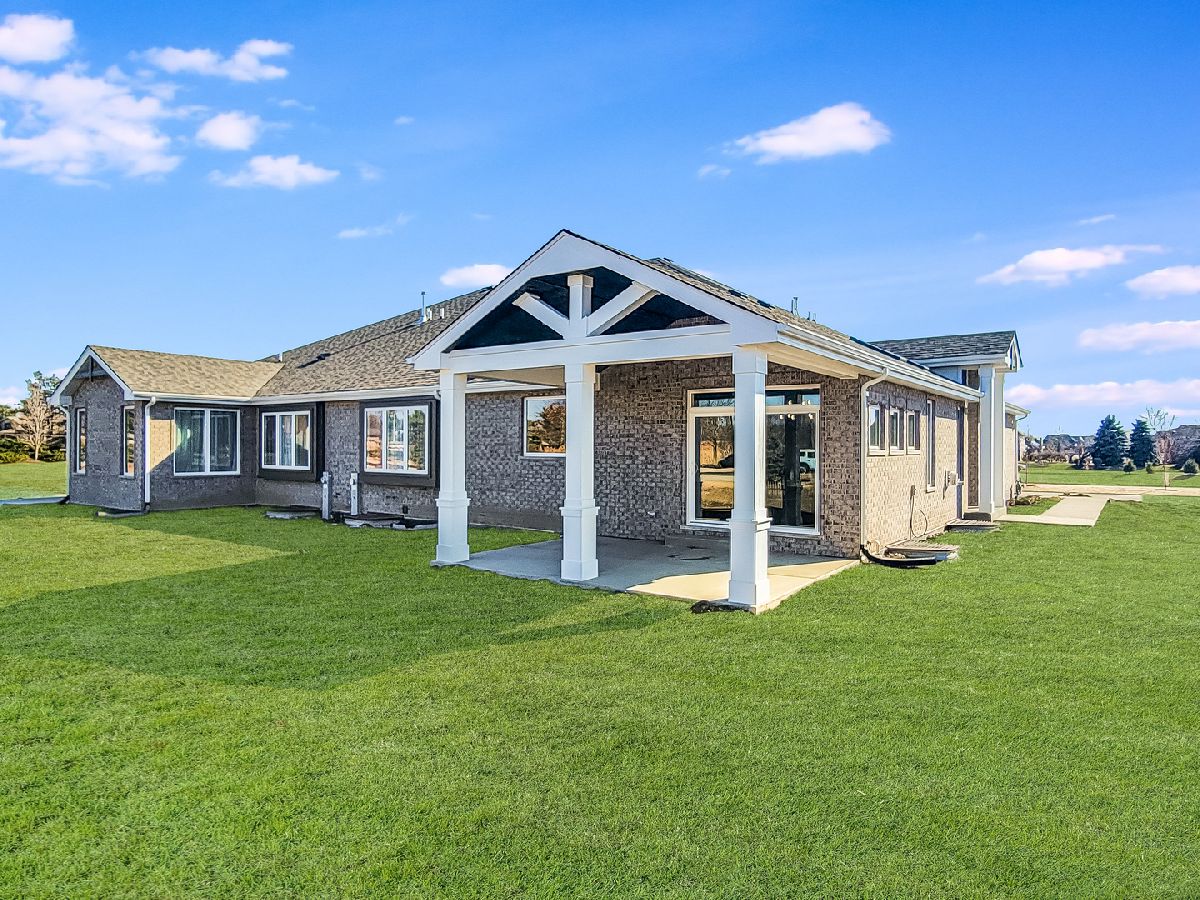  For Sale Frankfort Illinois, 11668 Misty Creek Lane