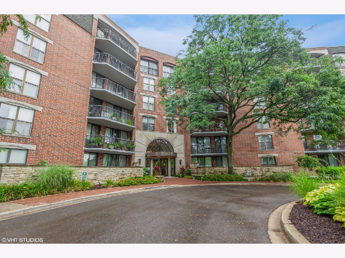 Condominiums Sold Riverplace Naperville Illinois, 511 Aurora
