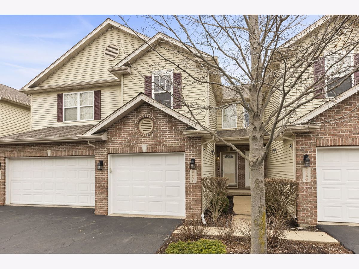 Townhomes Sold Wynstone Village Dekalb Illinois, 269 Bent Grass