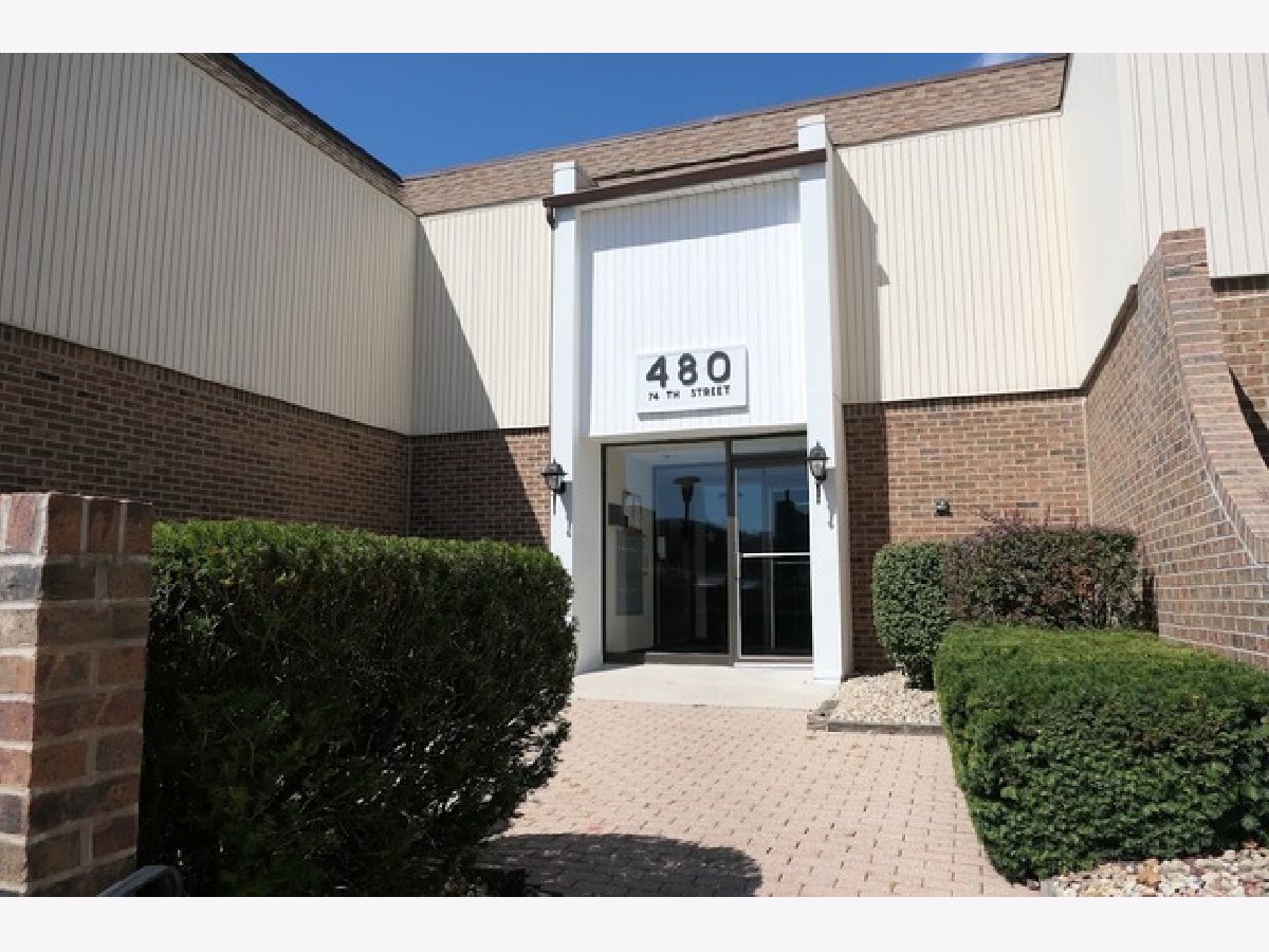 Condominiums & Homes Rented Farmingdale North Downers Grove Illinois, 480 74th