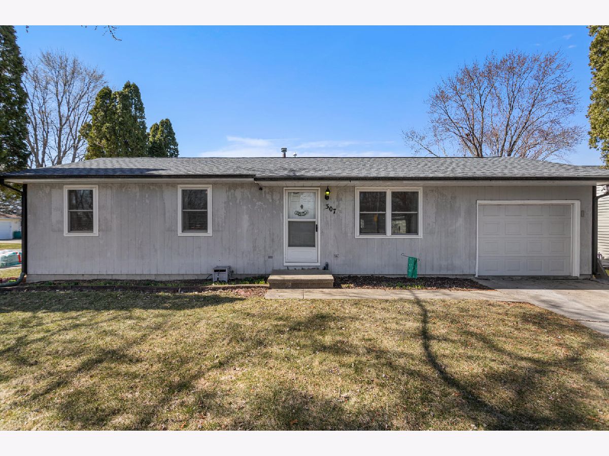  Sold Tolono Illinois, 307 Elizabeth