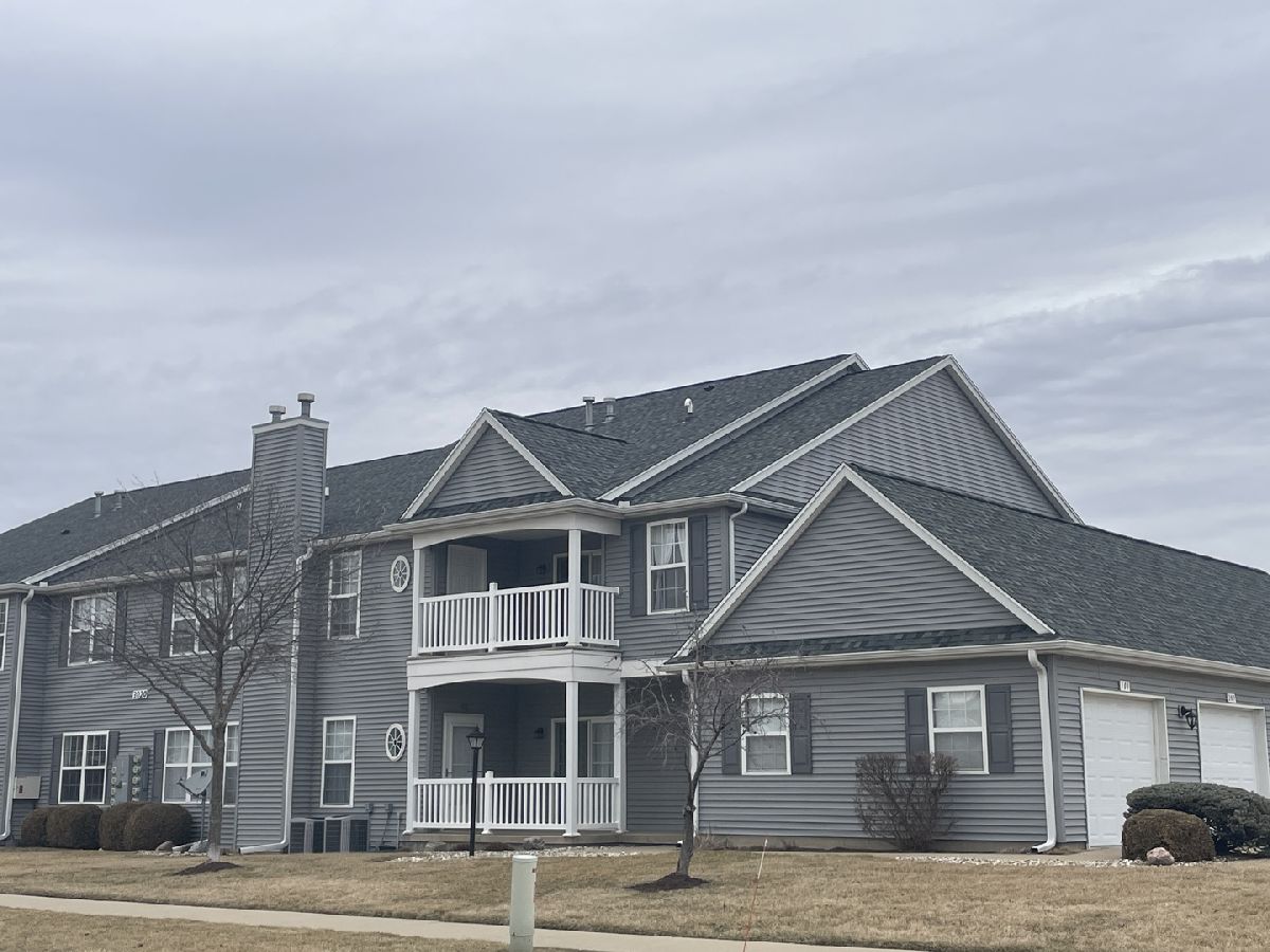 Condos & Townhomes & Homes Sold Water's Edge Urbana Illinois, 3020 Stillwater Landing