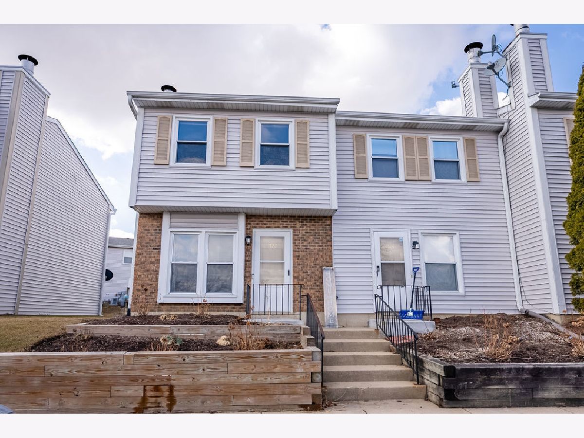  Rented Aurora Illinois, 1722 Marywood