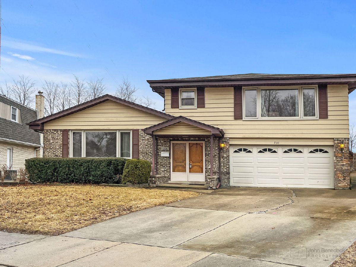 Homes Sold Heritage Addison Illinois, 833 Heritage