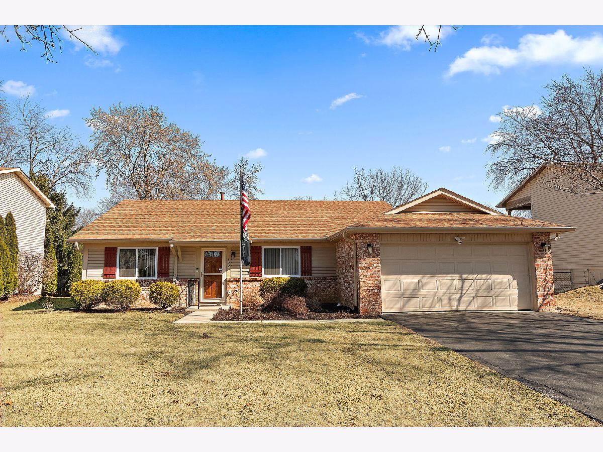 Homes Sold Peppertree Bolingbrook Illinois, 322 Thistle