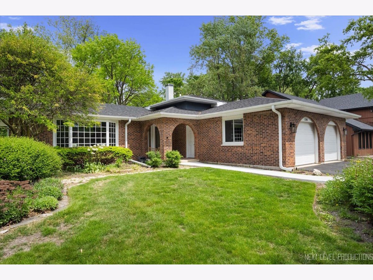 Homes Sold Hobson Village Naperville Illinois, 1205 Chateaugay