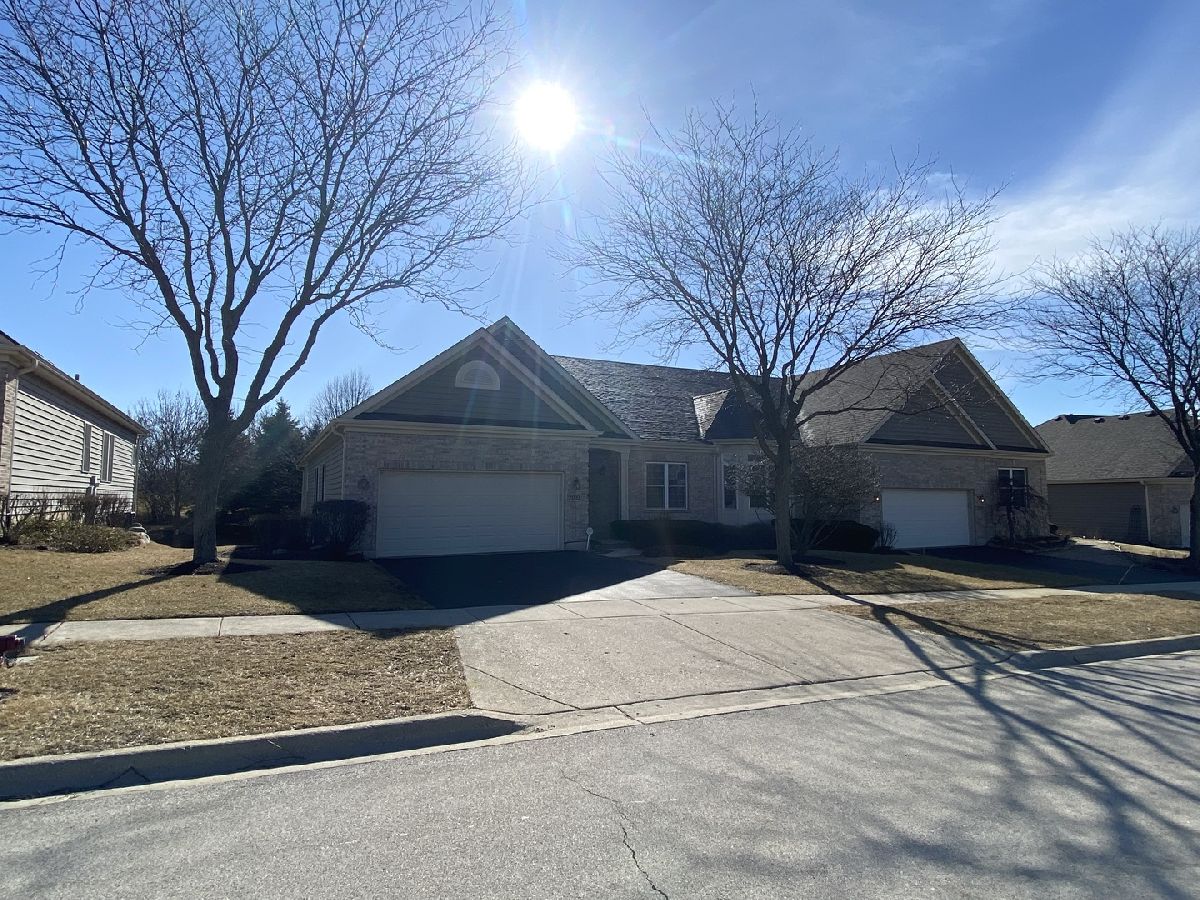 Condos & Townhomes & Homes Sold Bull Valley Greens Woodstock Illinois, 2002 Harrow Gate