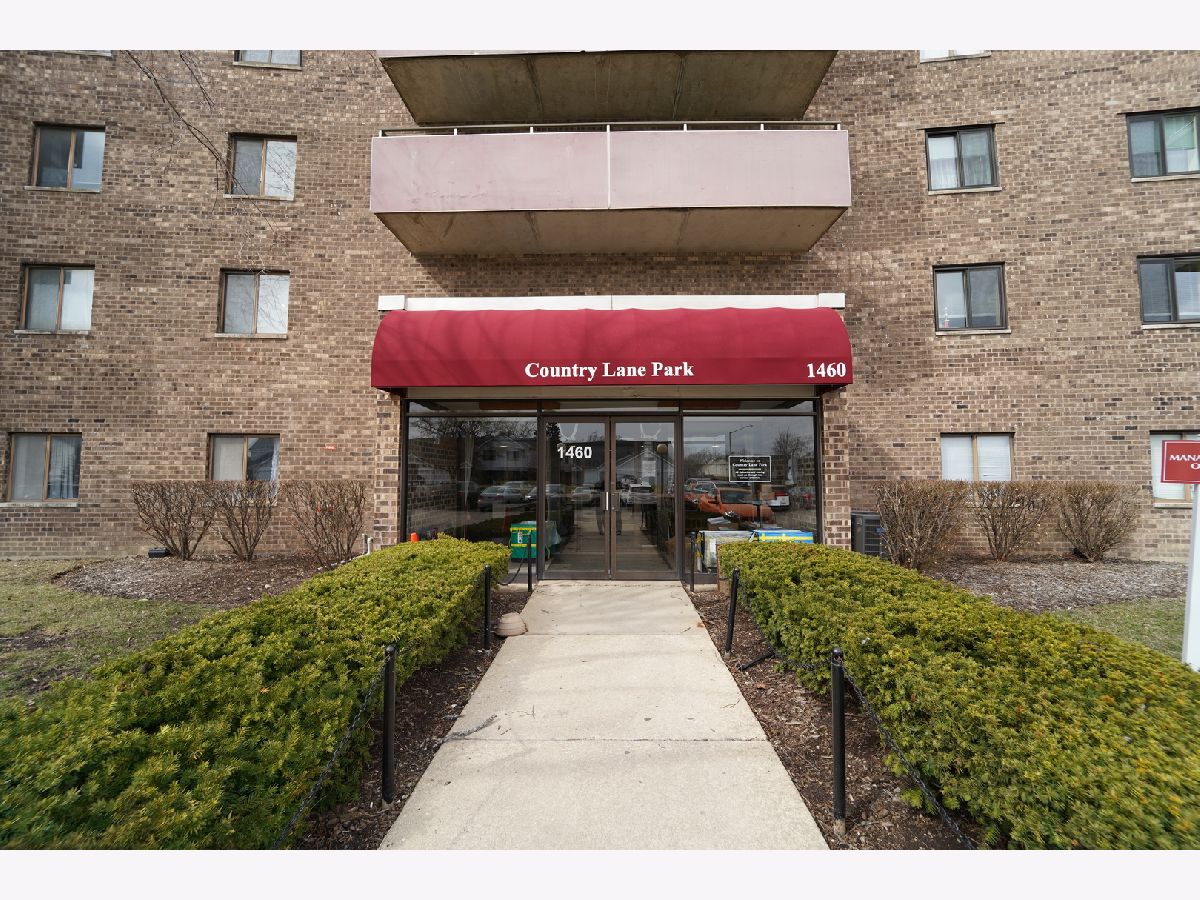 Condominiums Rented Country Lane Park Schaumburg Illinois, 1460 Fairlane