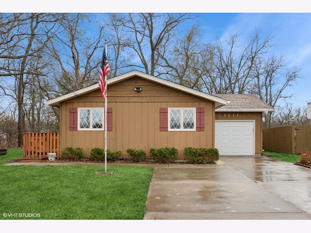 Homes Sold Colemar Spring Grove Illinois, 1111 Main Street