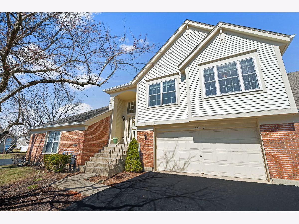 Townhomes & Condos & Homes Sold Fairfax Commons Bartlett Illinois