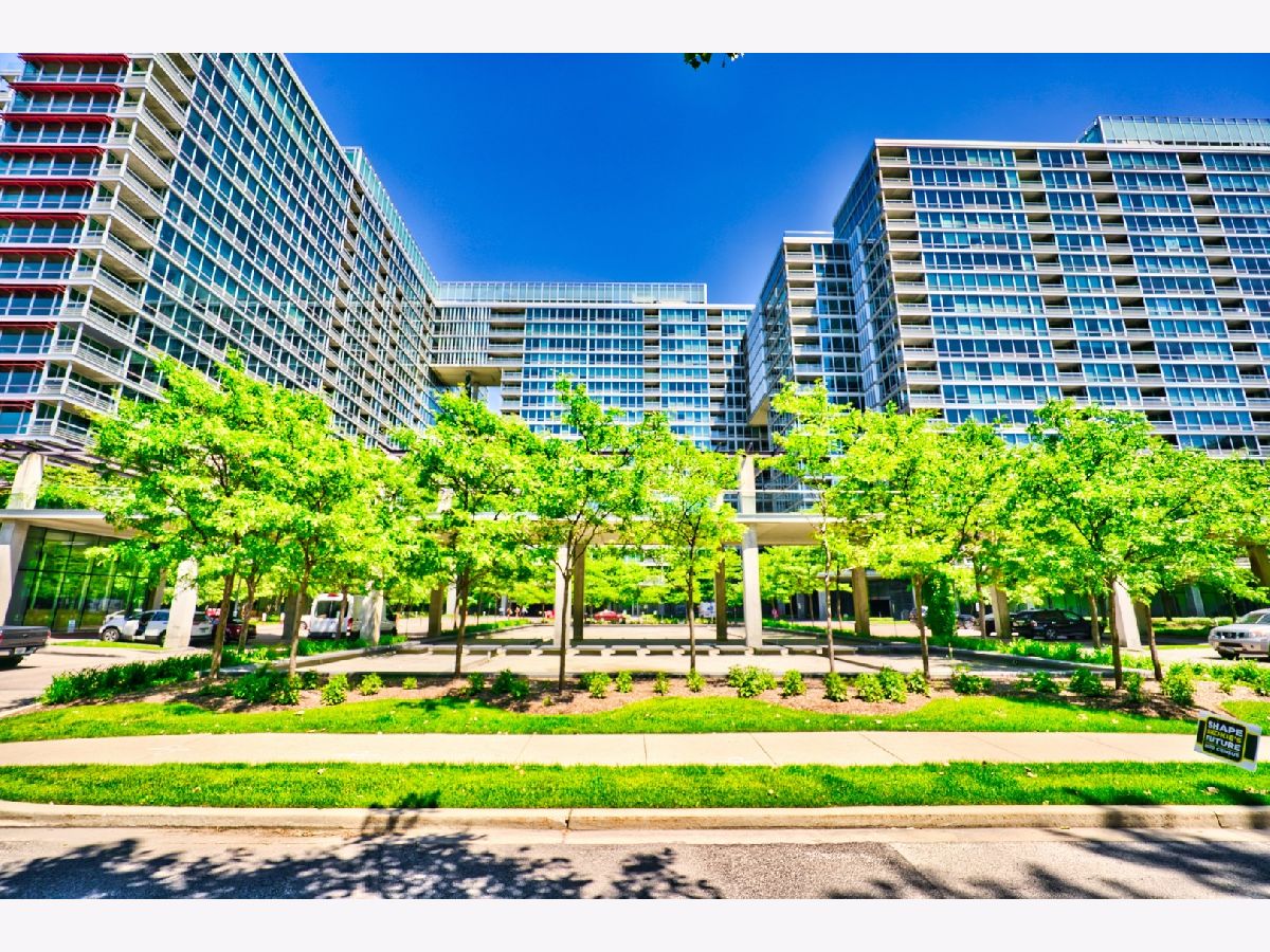 Condominiums Rented Optima Old Orchard Woods Skokie Illinois, 9725 Woods