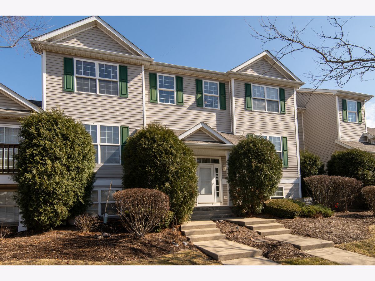 Homes & Condos & Townhomes Sold Wexford East Joliet Illinois, 2138 Graystone