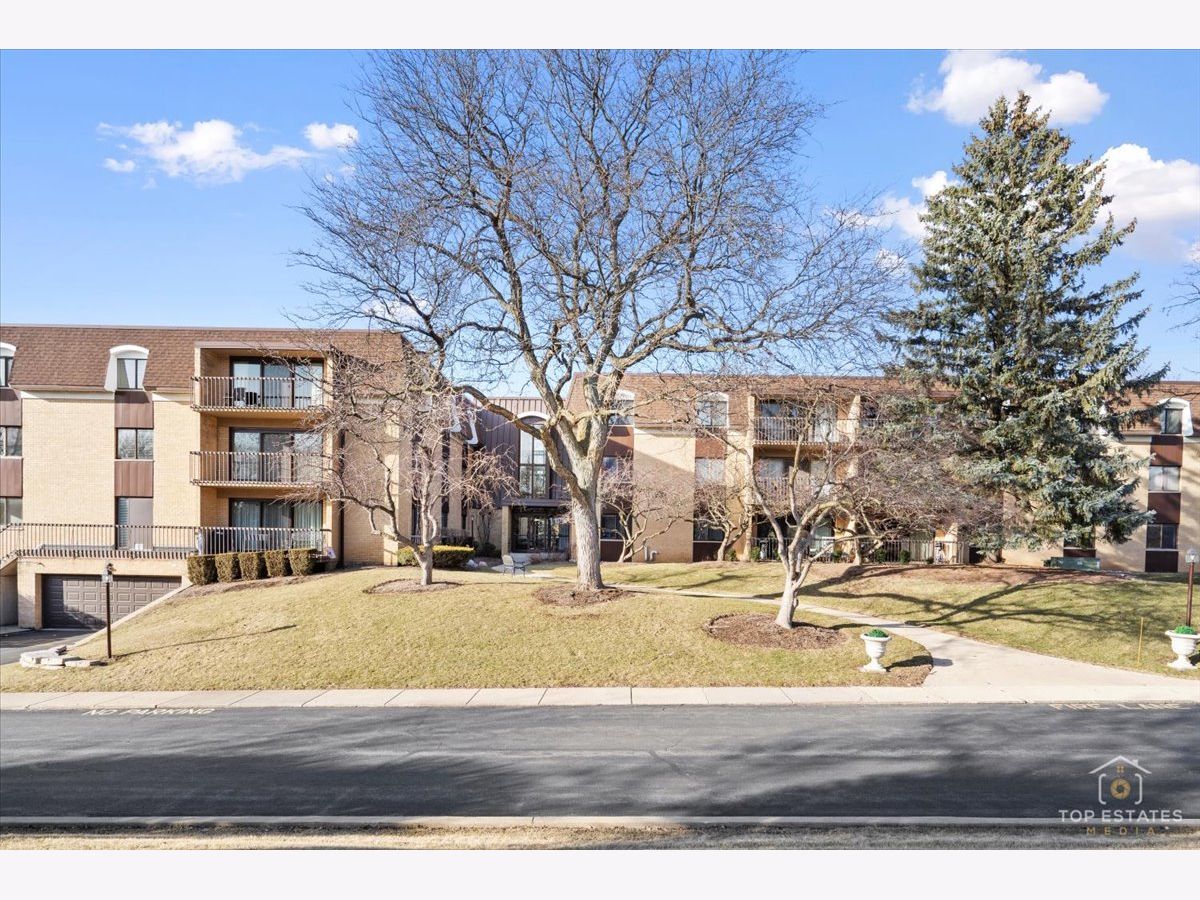 Condominiums Sold Mill Orchard Naperville Illinois, 1105 Mill