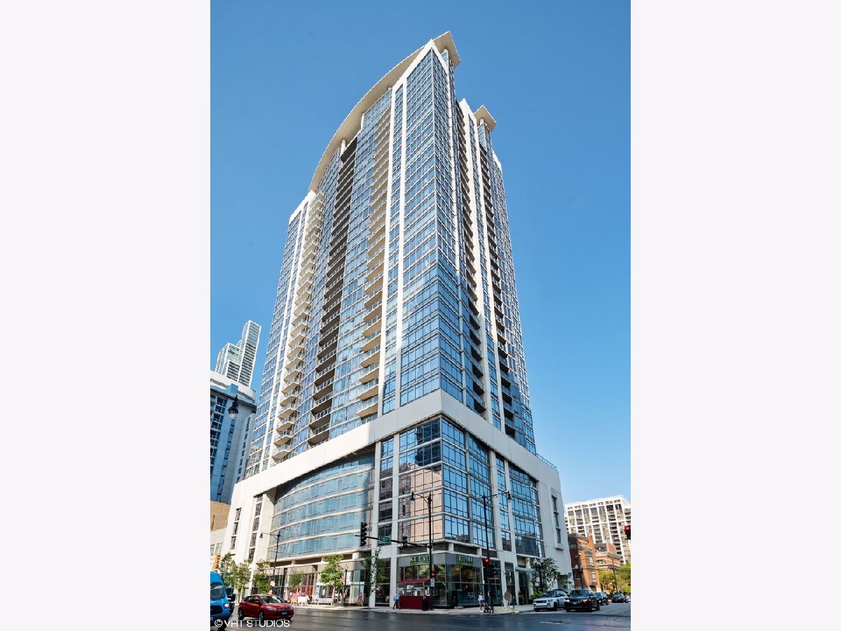 Condominiums Rented 1400 Museum Park Chicago Illinois, 100 14th