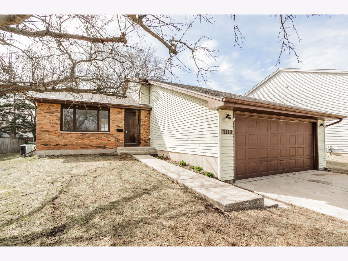 Homes Sold Greenfield Village Aurora Illinois, 2110 Charleston