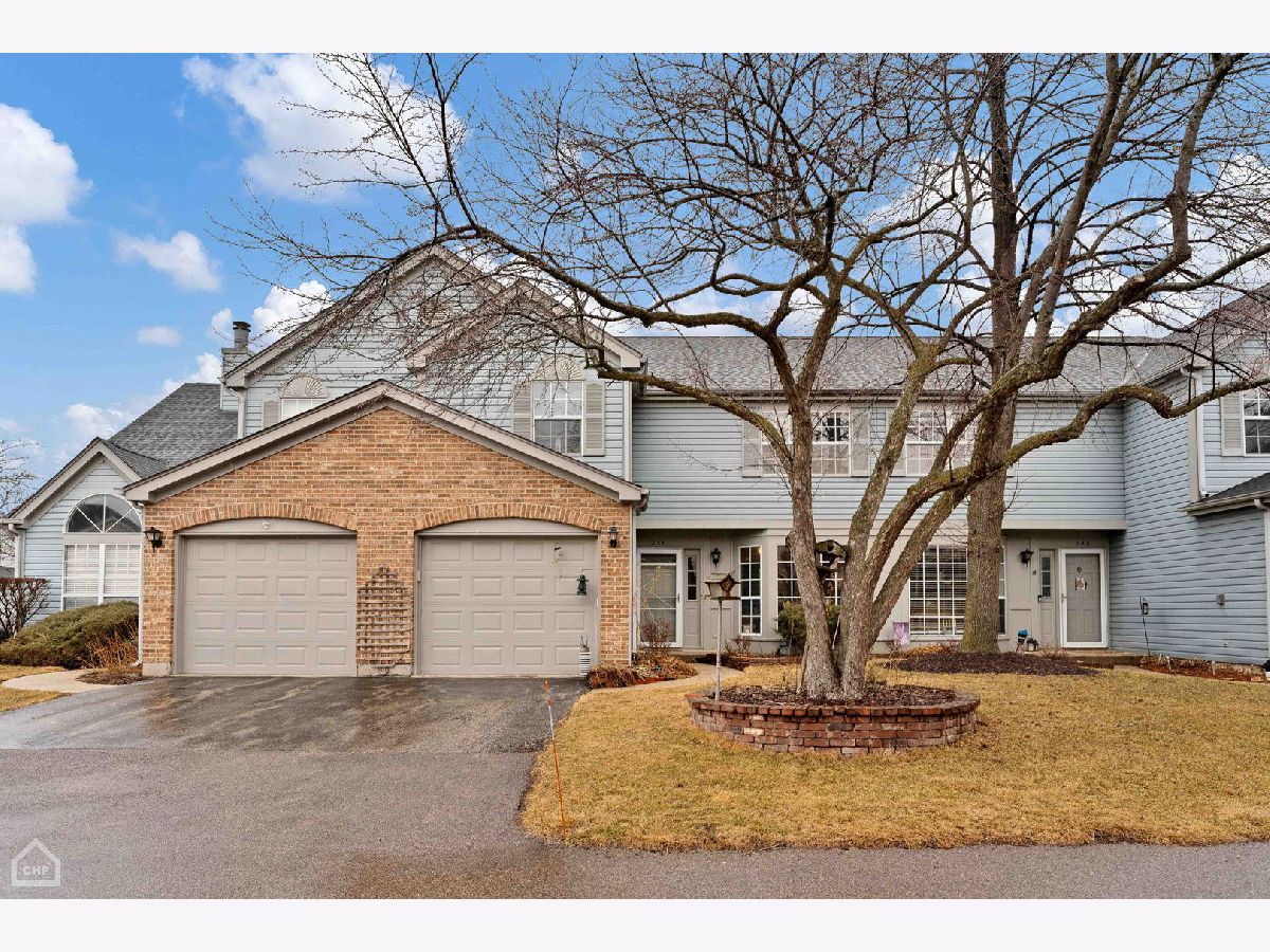 Townhomes & Homes Sold Kensington Gurnee Illinois, 234 Wellington