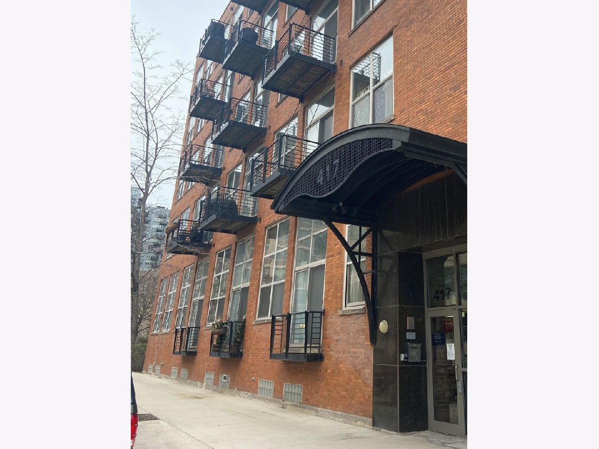 Condominiums Rented Gotham Lofts Chicago Illinois, 417 Jefferson