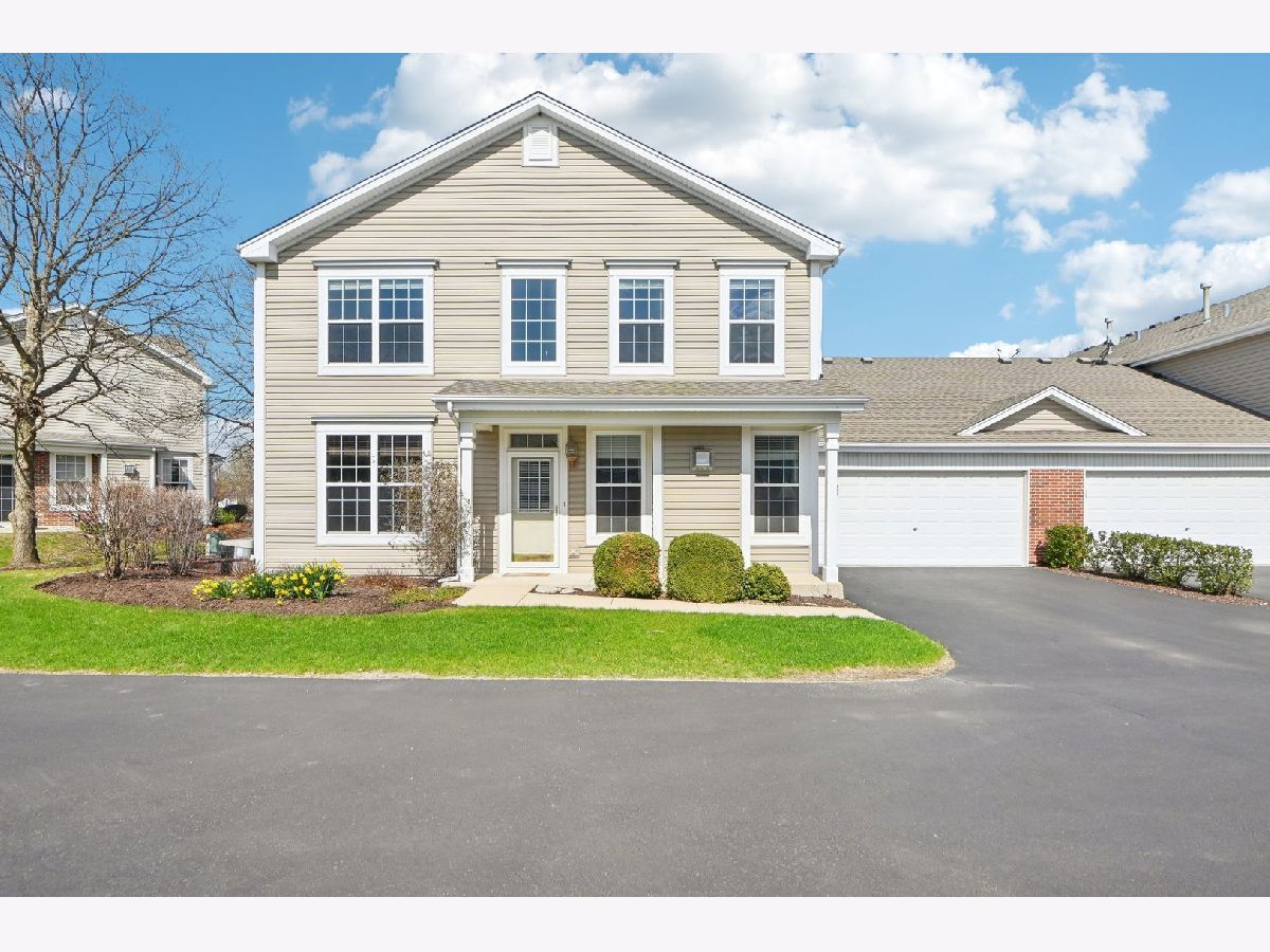 Townhomes & Condos & Homes Sold Windsor Pointe Sugar Grove Illinois, 230 Brompton
