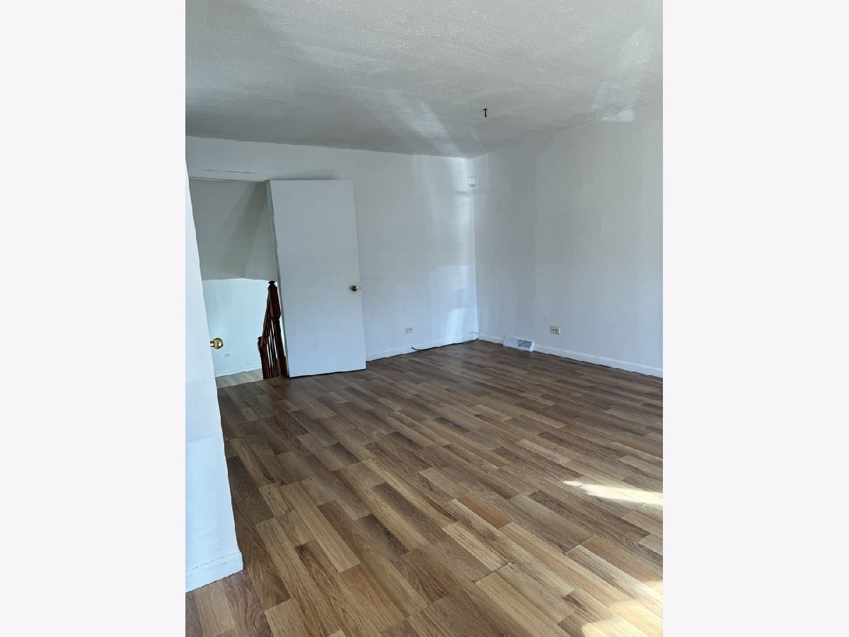 Rented Dixmoor Illinois, 14543 Cooper