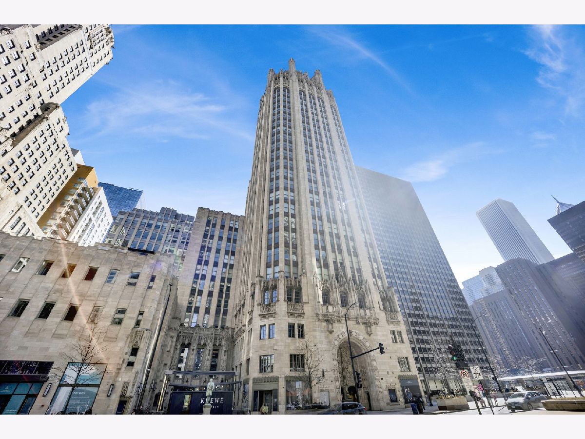 Condos & Townhomes Sold Tribune Tower Residences Chicago Illinois, 435 Michigan