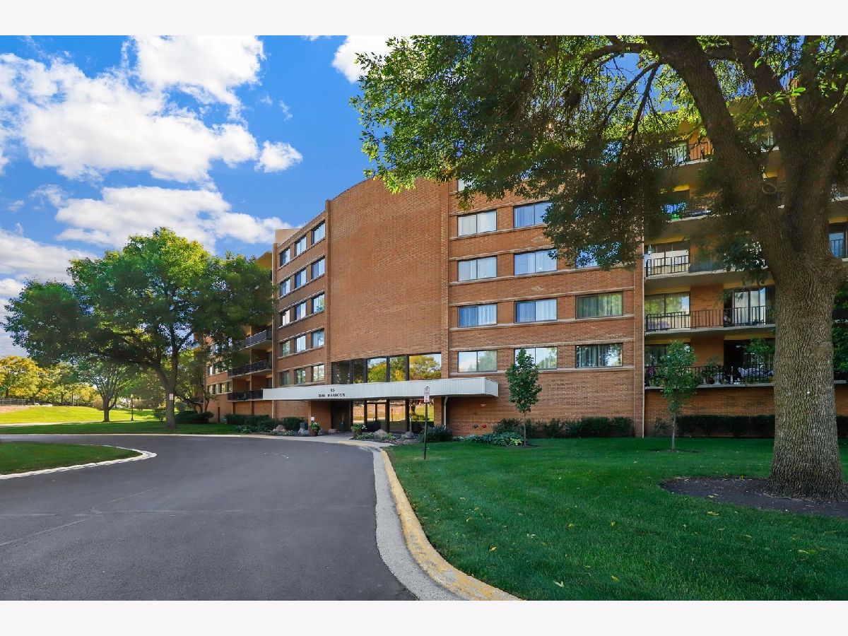 Condominiums Sold Bar Harbour Schaumburg Illinois, 15 Bar Harbour