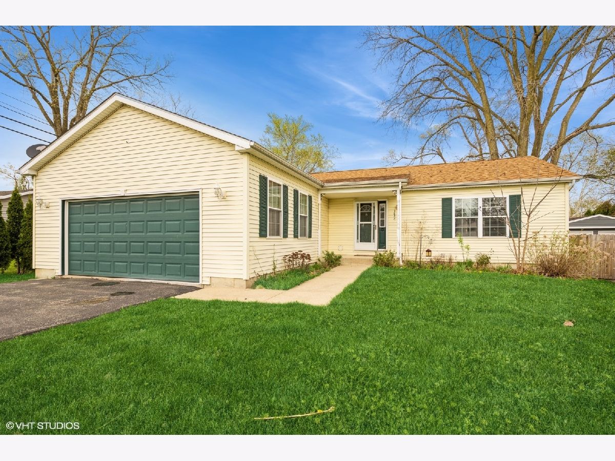Homes Sold Lakeland Park Mchenry Illinois, 1826 Parklane
