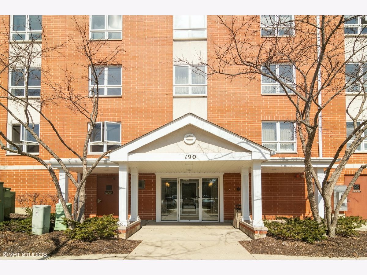 Condominiums Sold One Milwaukee Place Wheeling Illinois, 190 Milwaukee