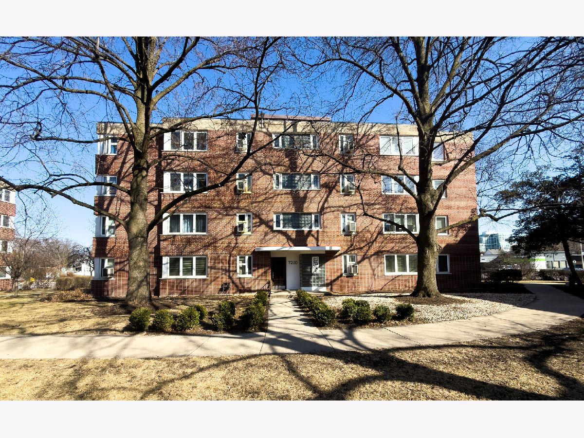 Condominiums Sold River Forest Garden River Forest Illinois, 7200 Oak
