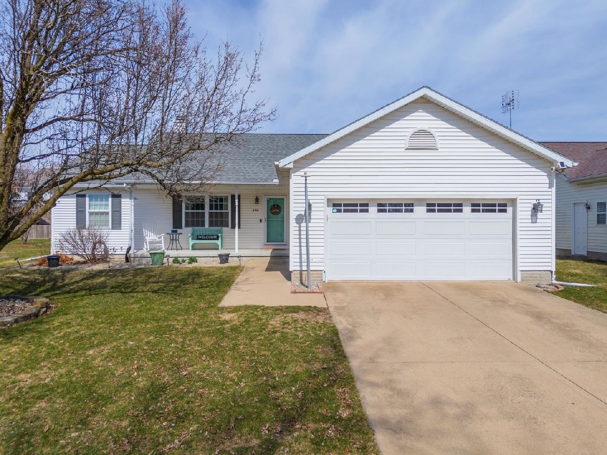 Homes & Condos & Townhomes Sold Pheasant Ridge Normal Illinois, 406 Wildberry