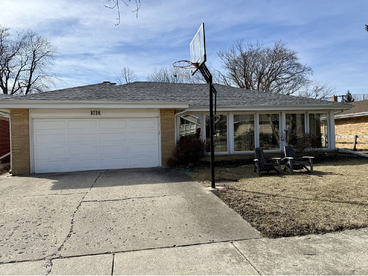 Homes & Townhomes Rented Devonshire Skokie Illinois, 9134 Kilbourn