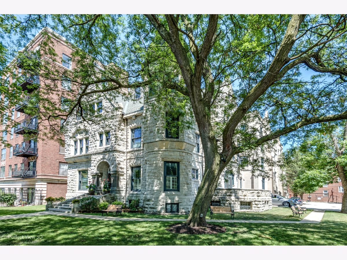 Condominiums Rented Observatory Condominiums Chicago Illinois, 4545 Drexel