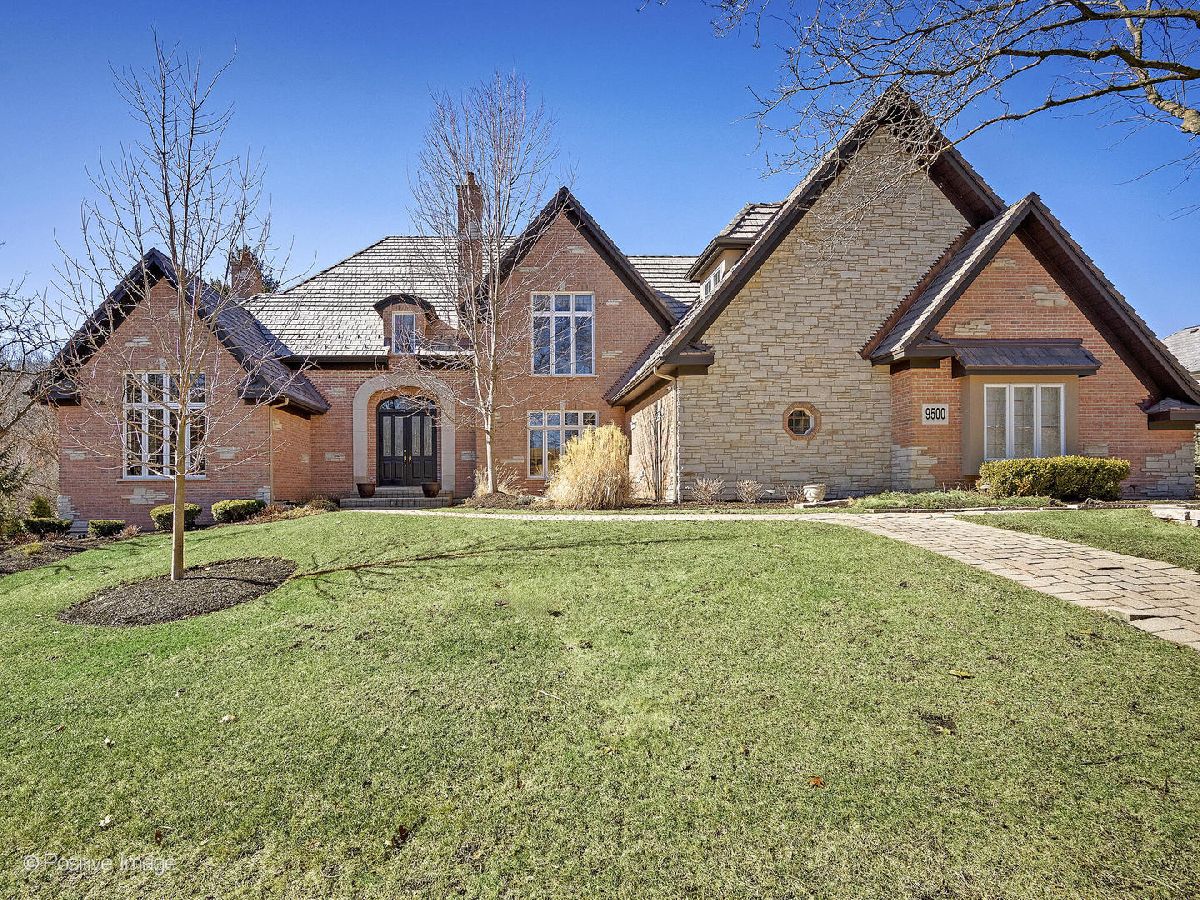 Homes Sold Falling Water Burr Ridge Illinois, 9500 Falling Waters