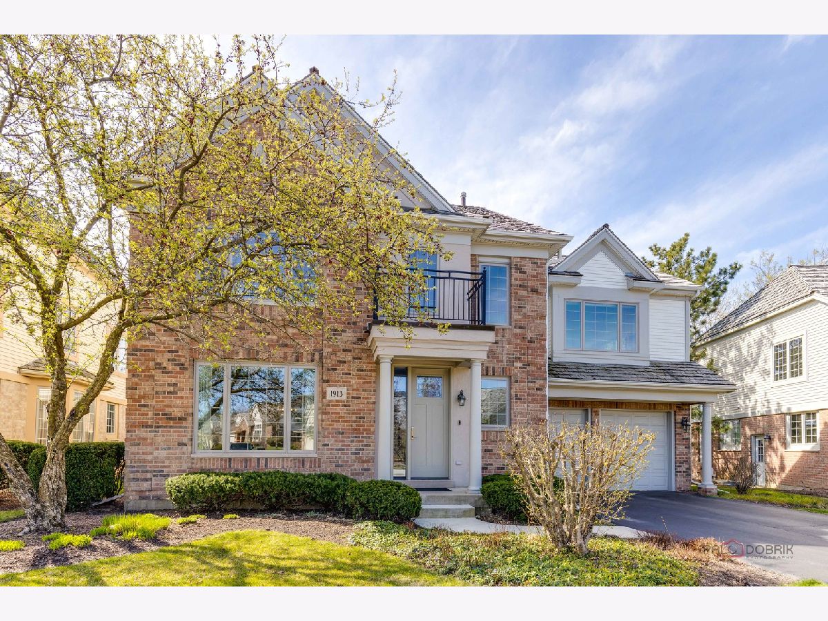 Townhomes & Condos & Homes Sold Heatherfield Glenview Illinois, 1913 Westleigh